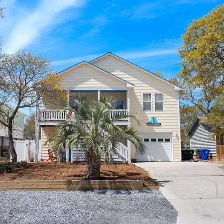 The Sassy Seahorse By Oak Island Accommodations